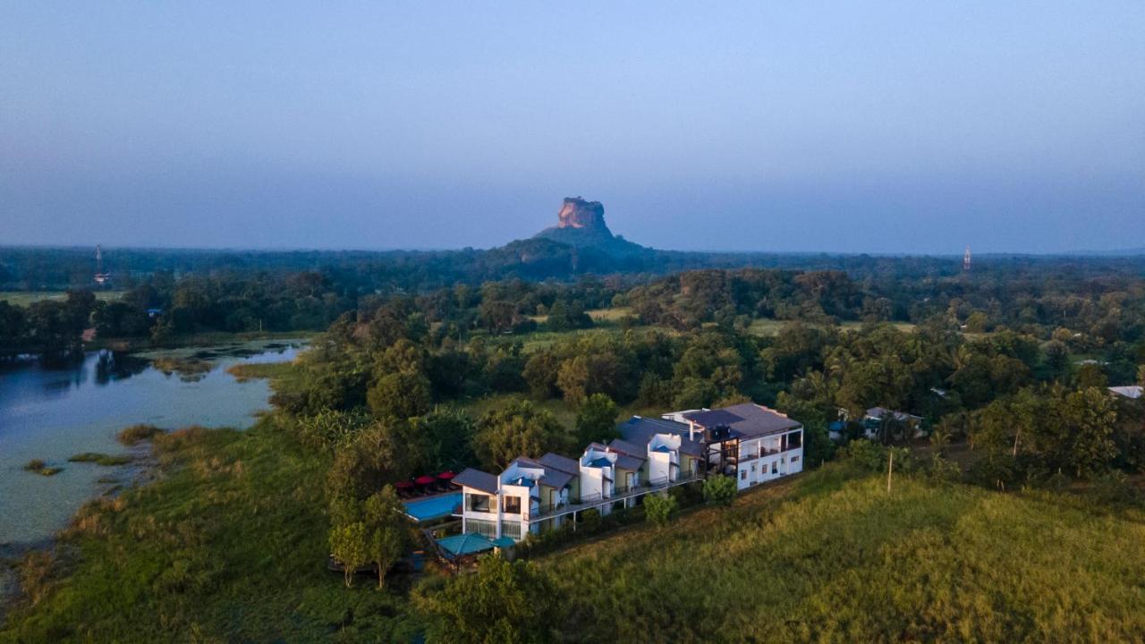 Sigiriya Wewa Addara Hotel - Hotel By The Lake Esterno foto
